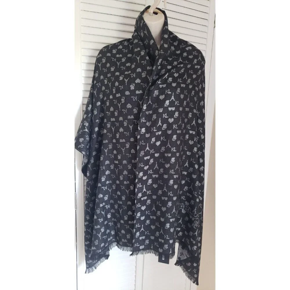 NWT KARL LAGERFELD PARIS LOGO ALL OVER PRINT BLACK METALLIC SILVER SCARF WRAP
